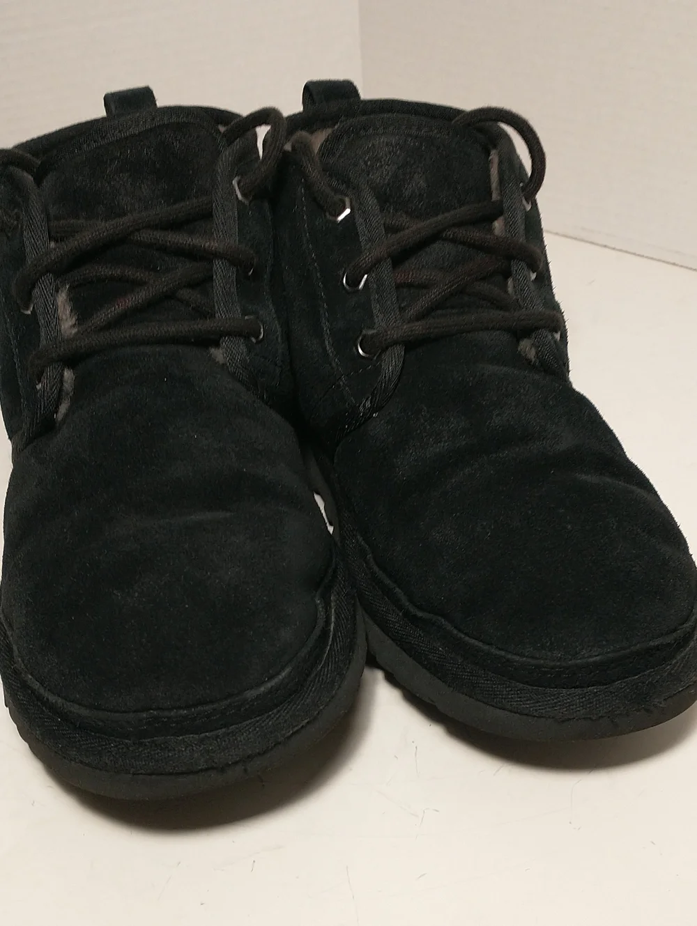 UGG Neumel Chukka Boot, Size 6, Black And Grey, Lugged Sole, Lace Up